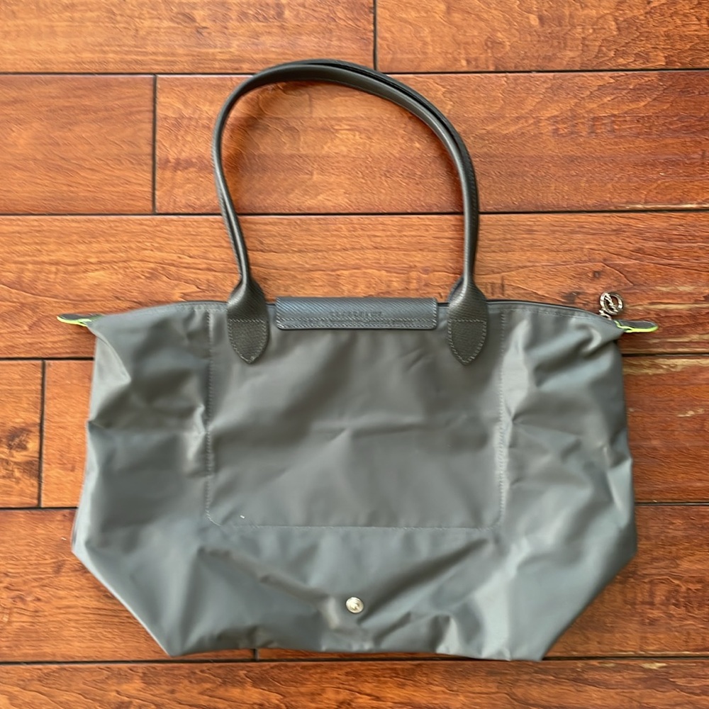 Longchamp Gray Tote Bag - Trimmed with Cowhide - Foldable - Brand New - Picture 2 of 6